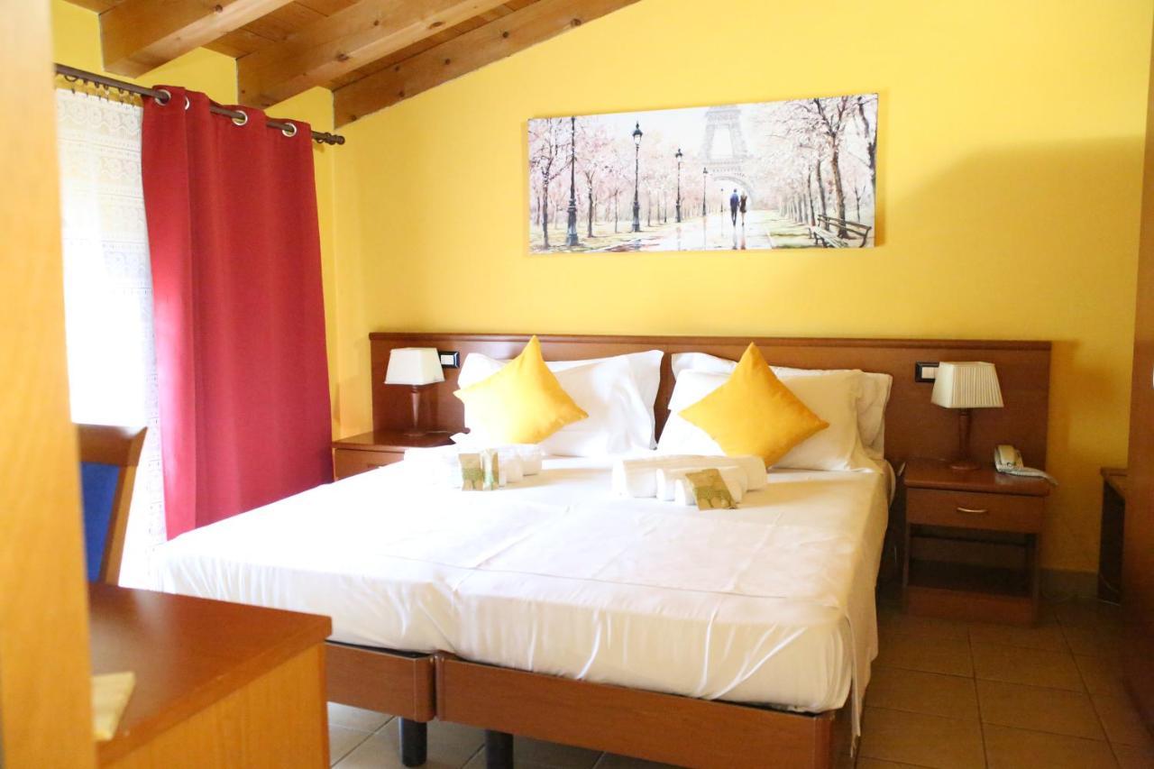 Hotel Al Bosco Sona Eksteriør billede